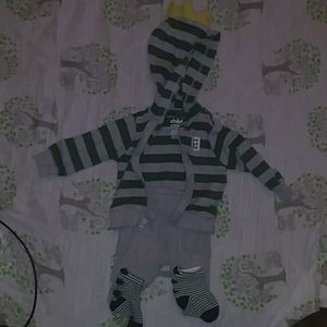 Strong like daddy dinosaur jacket and gray pants